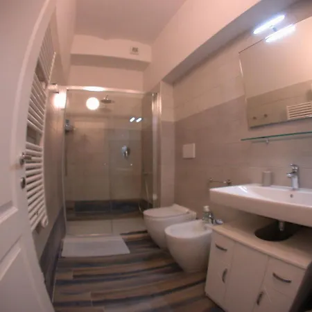 Acquazzurra * بورتوفيرّايو