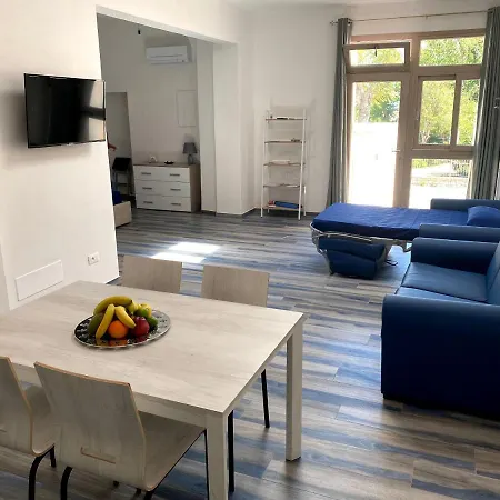 Acquazzurra Apartamento